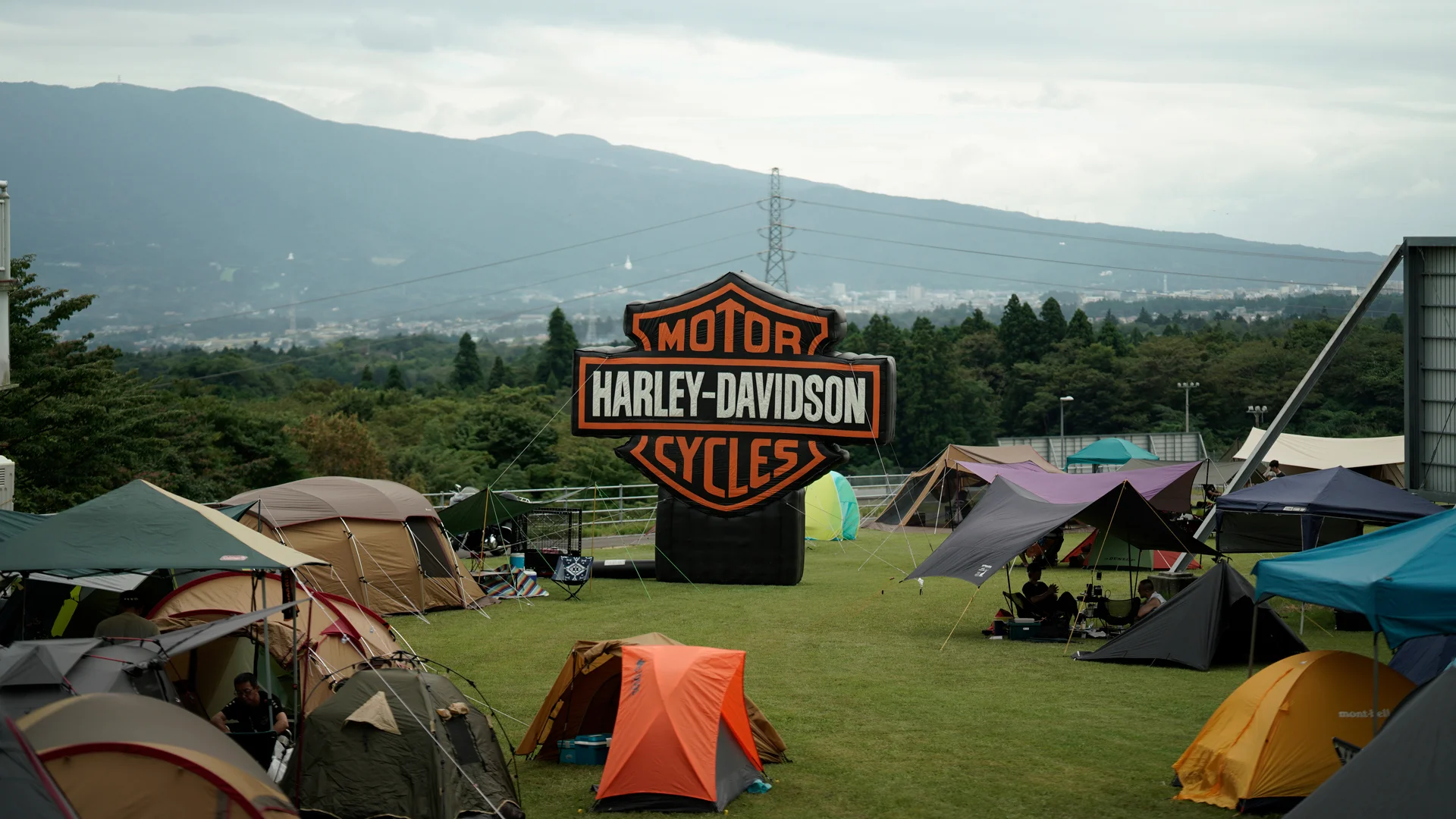 公式] Harley-Davidson®｜大型フェスイベントのブルースカイヘブン